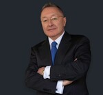 Dr. Z. Paul Lorenc, MD FACS Headshot