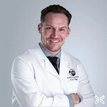 Dr. Anthony Papp MD, PhD, FRCSC, FABA Headshot